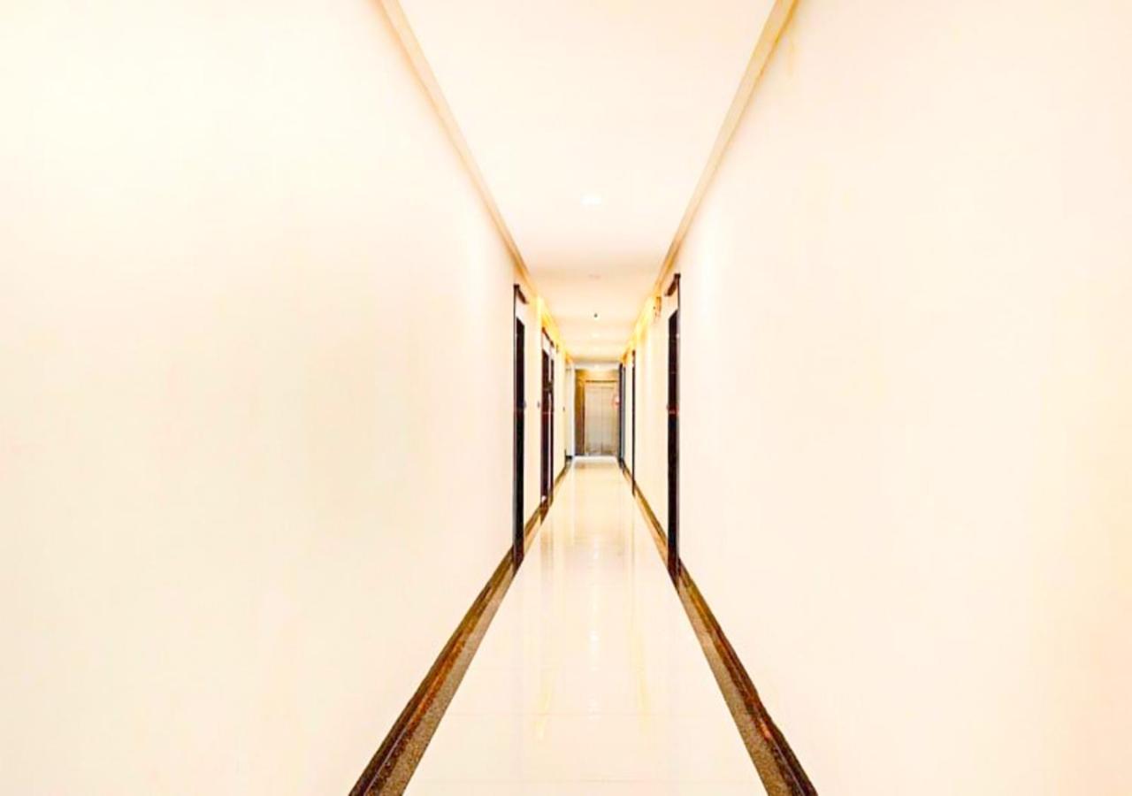 Hotel Deepali Executive Aurangābād Exterior foto